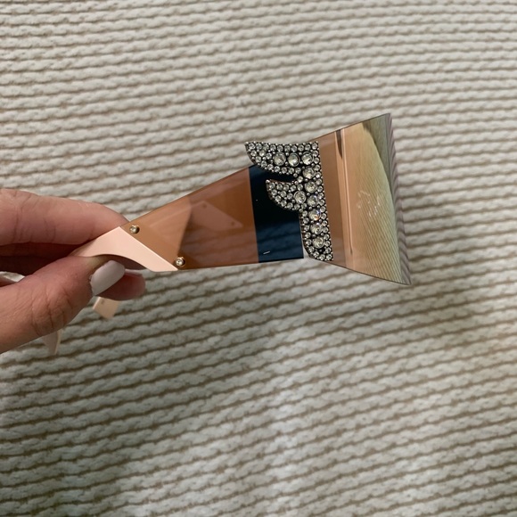 SOLD Fendi ff 0382/s - Picture 4 of 5